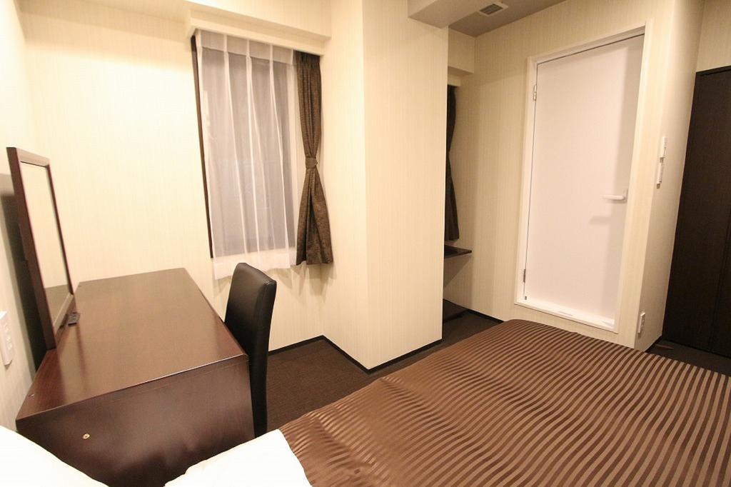 Hotel Livemax Nihonbashi Hakozaki Токіо Екстер'єр фото