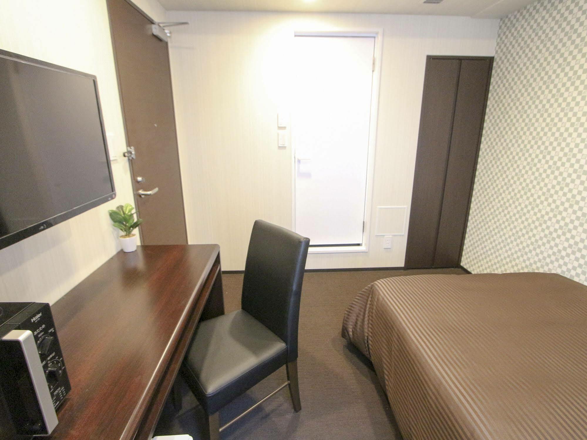 Hotel Livemax Nihonbashi Hakozaki Токіо Екстер'єр фото