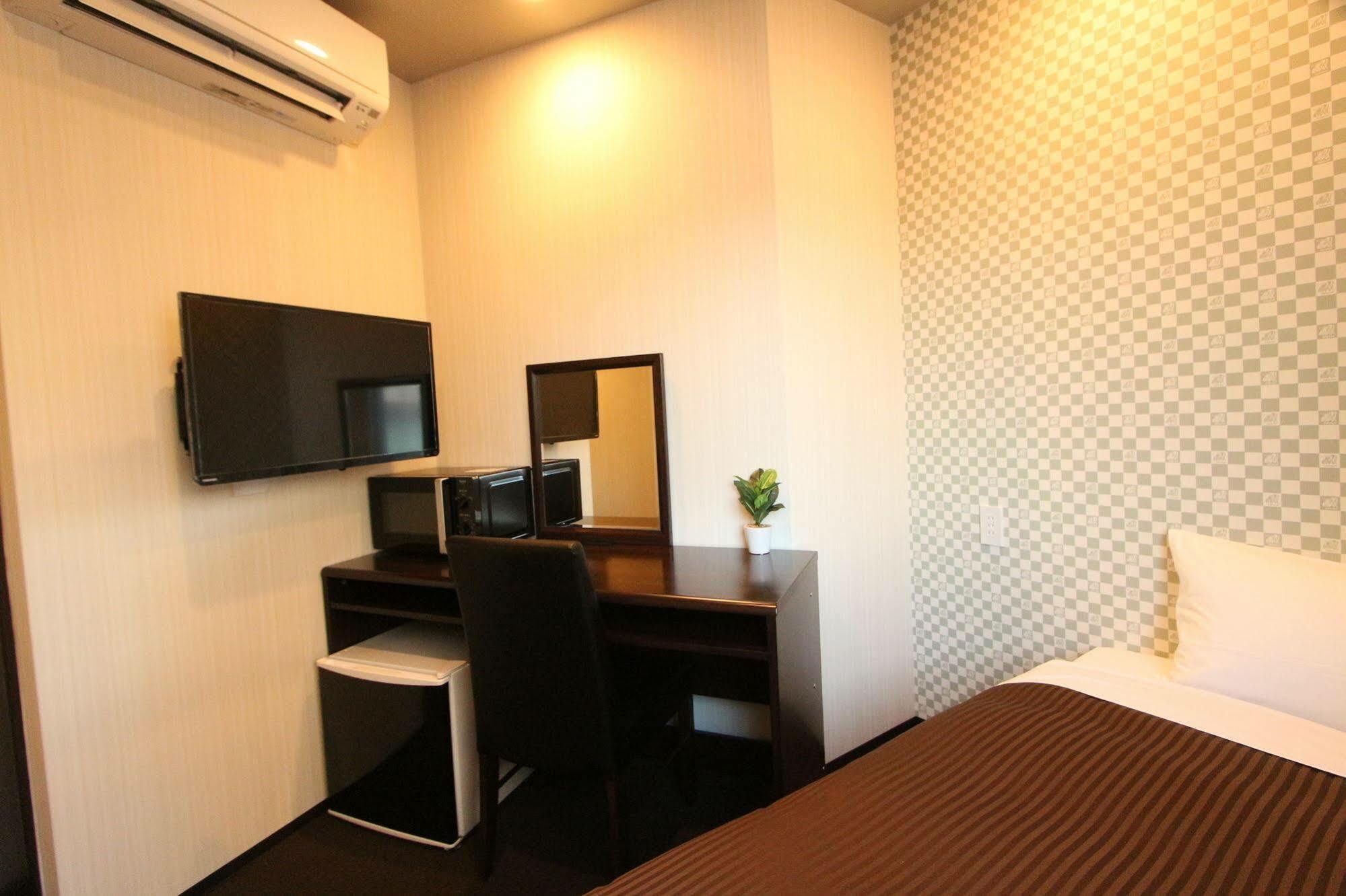 Hotel Livemax Nihonbashi Hakozaki Токіо Екстер'єр фото
