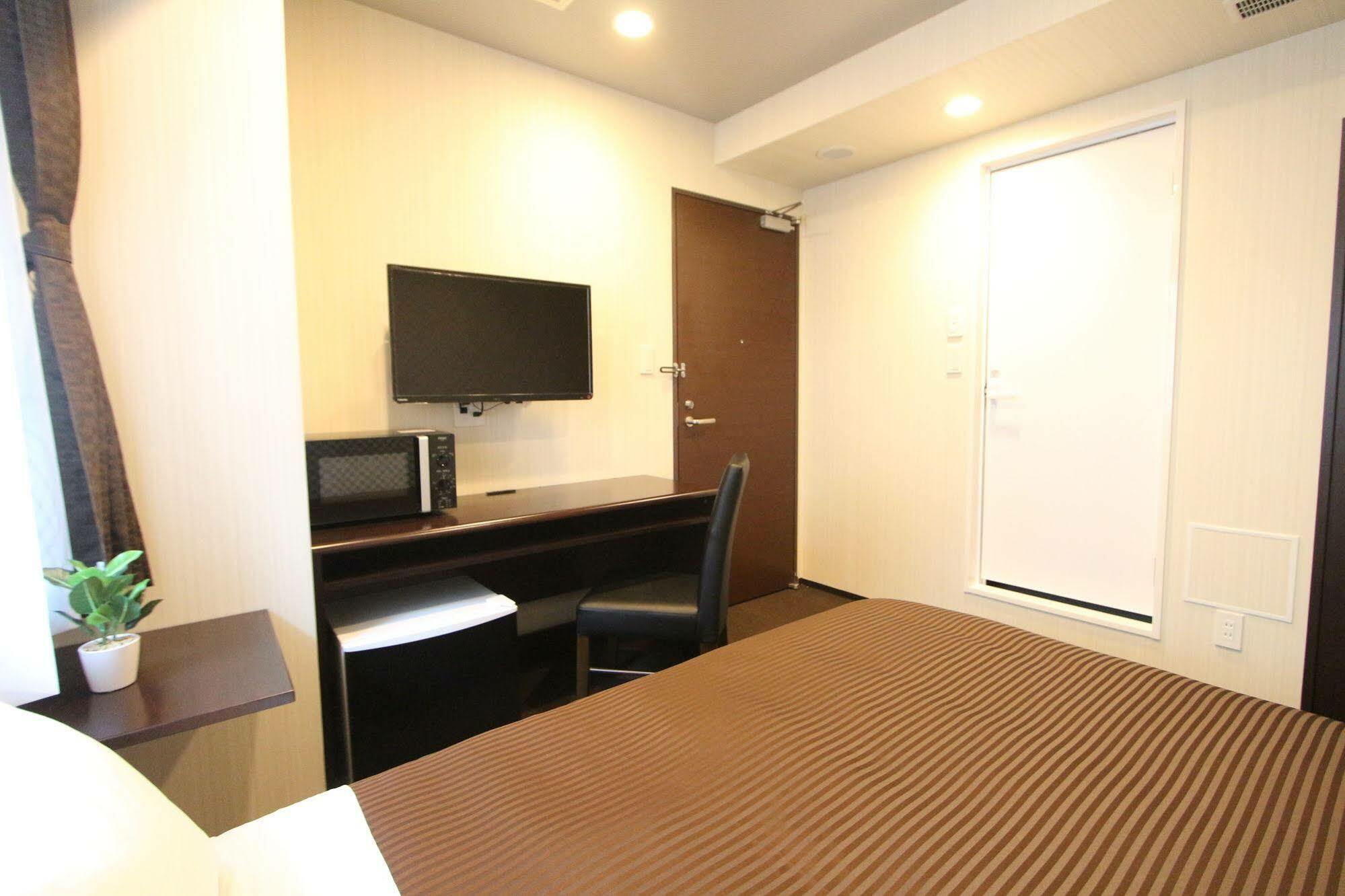 Hotel Livemax Nihonbashi Hakozaki Токіо Екстер'єр фото